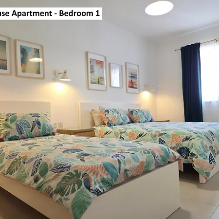 Blue Sky Apartments L-Imgarr Exterior photo