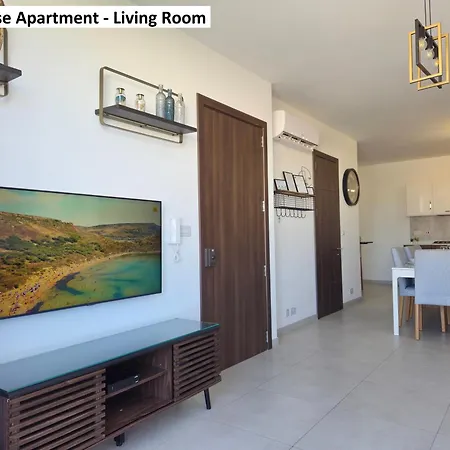 Blue Sky Apartments L-Imgarr Exterior photo