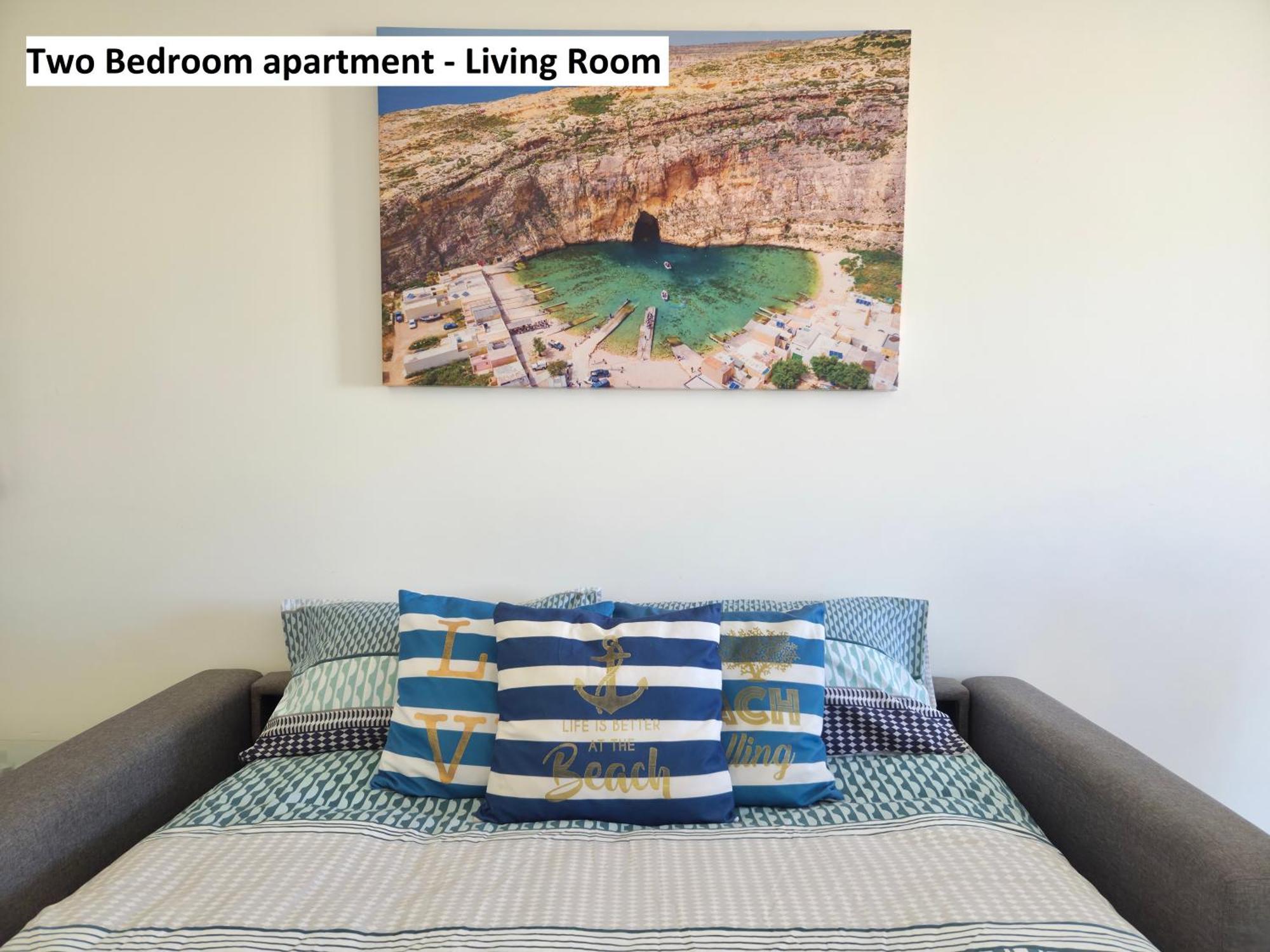 Blue Sky Apartment