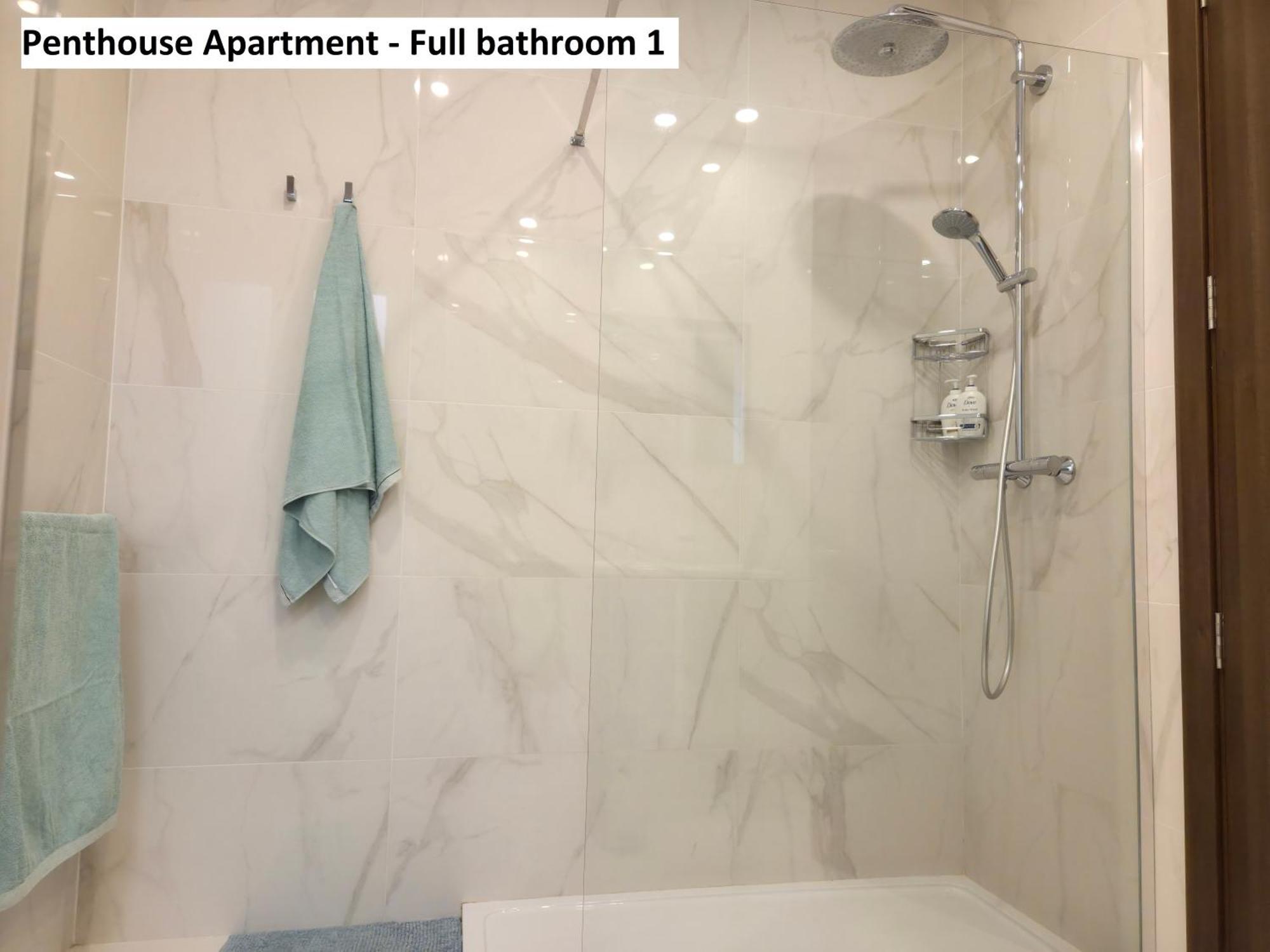 Blue Sky Apartment L-Imgarr